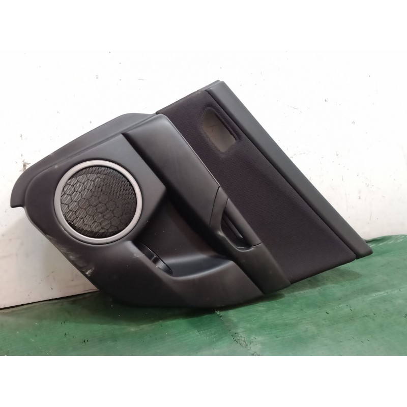 Recambio de guarnecido puerta trasera derecha para mazda 3 (bl) 1.6 mzr (bl14) referencia OEM IAM   