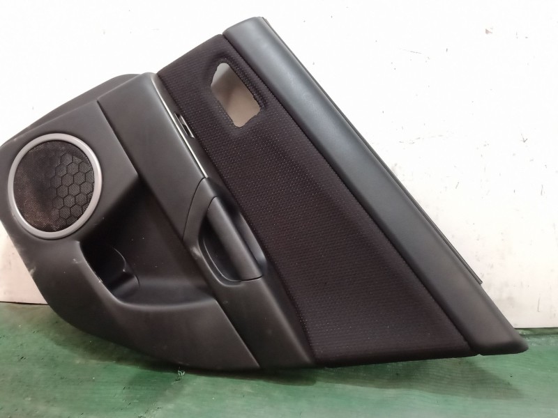 Recambio de guarnecido puerta trasera derecha para mazda 3 (bl) 1.6 mzr (bl14) referencia OEM IAM   