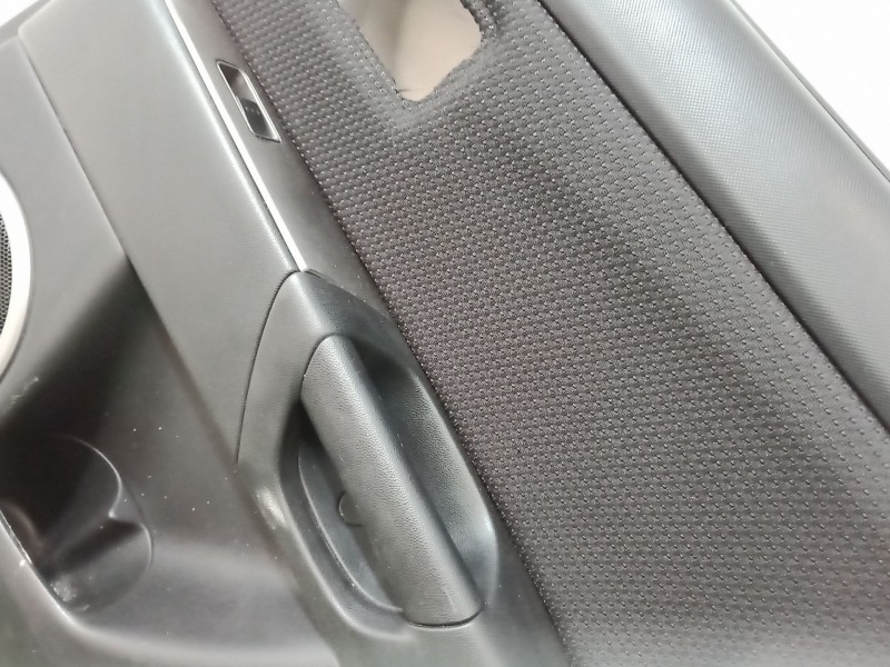 Recambio de guarnecido puerta trasera derecha para mazda 3 (bl) 1.6 mzr (bl14) referencia OEM IAM   