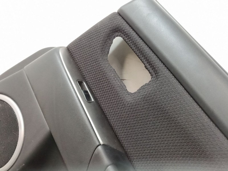 Recambio de guarnecido puerta trasera derecha para mazda 3 (bl) 1.6 mzr (bl14) referencia OEM IAM   