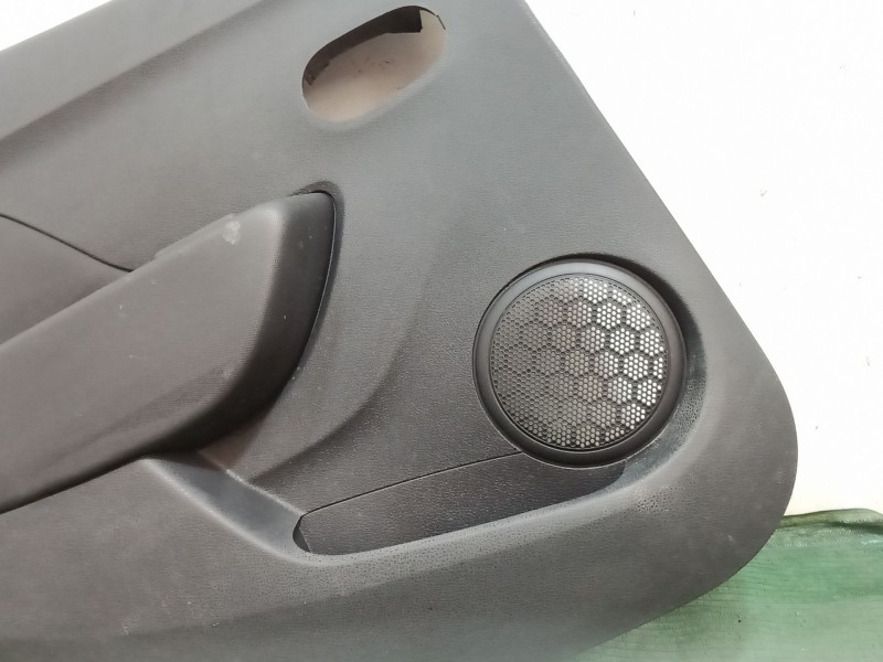 Recambio de guarnecido puerta trasera izquierda para dacia sandero ii tce 90 (b8m1, b8ma) referencia OEM IAM   