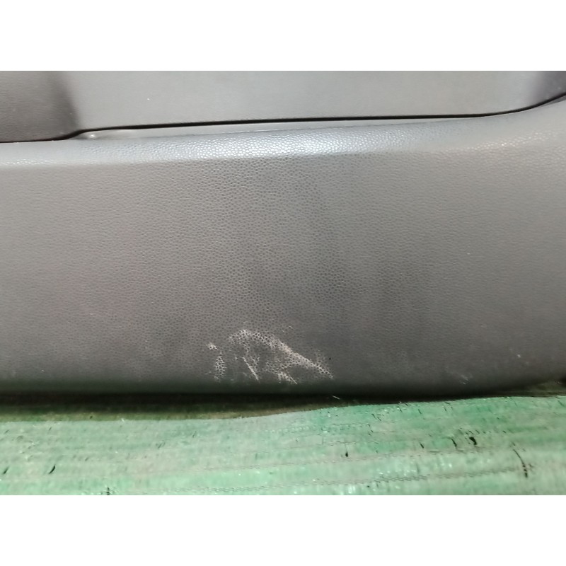 Recambio de guarnecido puerta delantera derecha para mazda 3 (bl) 1.6 mzr (bl14) referencia OEM IAM   