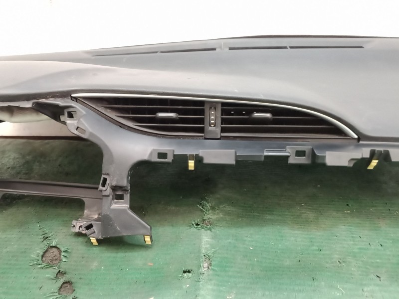 Recambio de salpicadero para toyota yaris (_p1_) 1.5 (ncp13_) referencia OEM IAM   