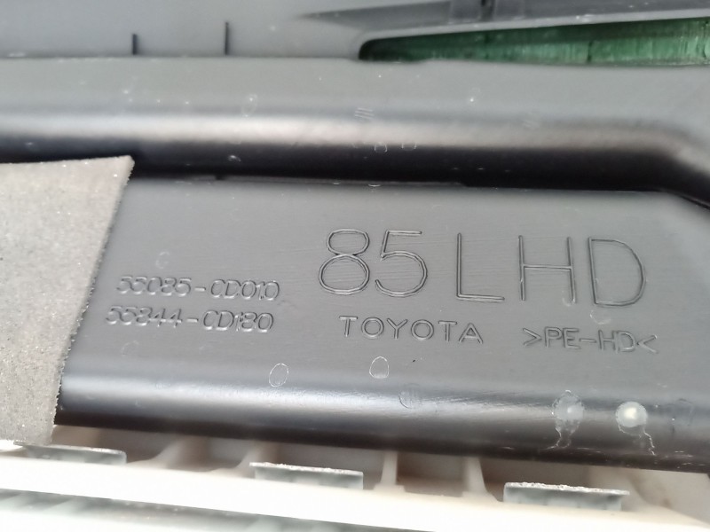 Recambio de salpicadero para toyota yaris (_p1_) 1.5 (ncp13_) referencia OEM IAM   