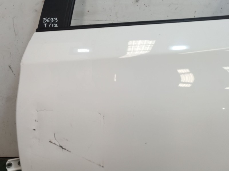 Recambio de puerta trasera izquierda para toyota yaris (_p13_) 1.5 hybrid (nhp130_) referencia OEM IAM   