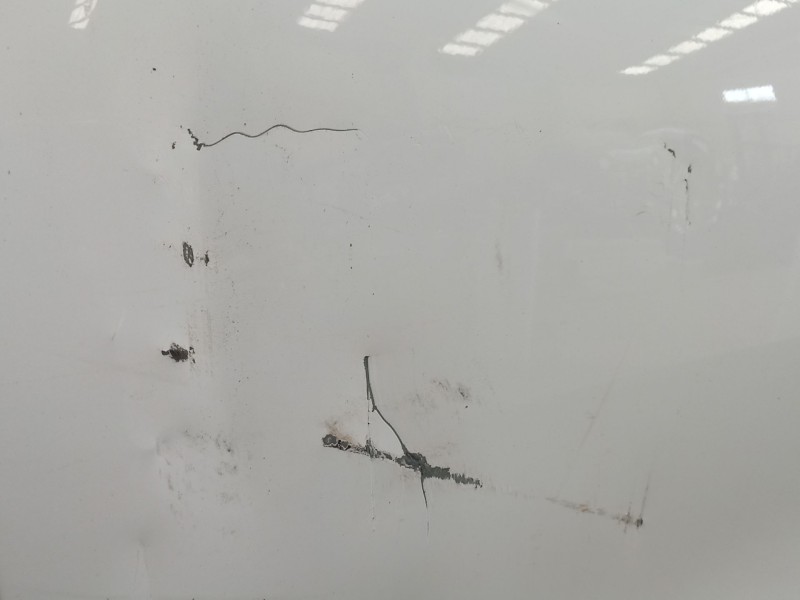 Recambio de puerta trasera izquierda para toyota yaris (_p13_) 1.5 hybrid (nhp130_) referencia OEM IAM   