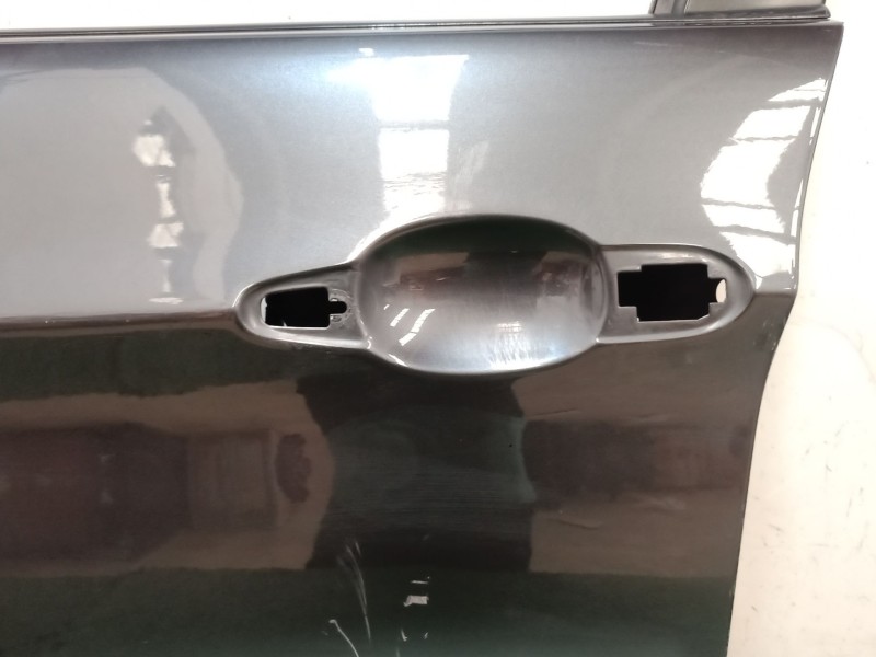 Recambio de puerta delantera izquierda para bmw 3 (e90) 320 d referencia OEM IAM   