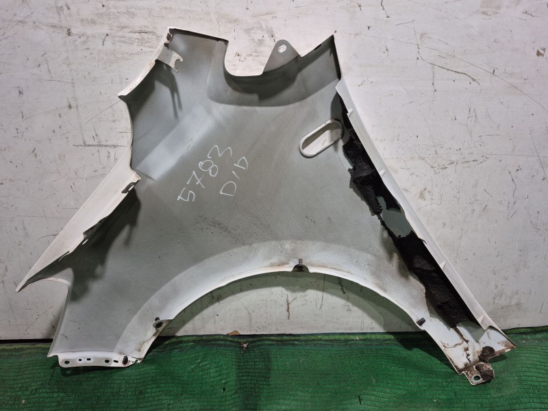 Recambio de aleta delantera derecha para skoda citigo (nf1) 1.0 referencia OEM IAM   