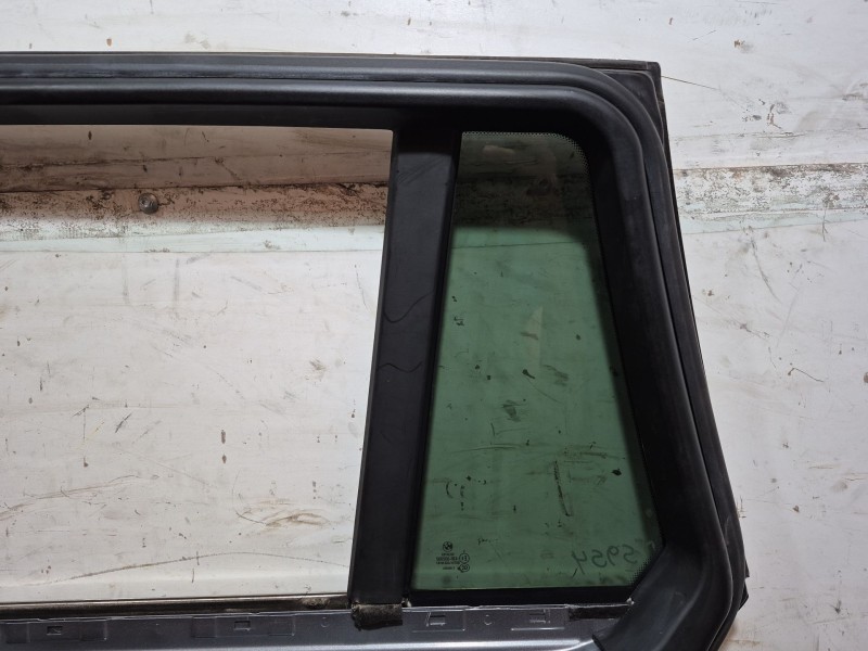 Recambio de puerta trasera derecha para bmw 5 touring (e61) 520 d referencia OEM IAM   