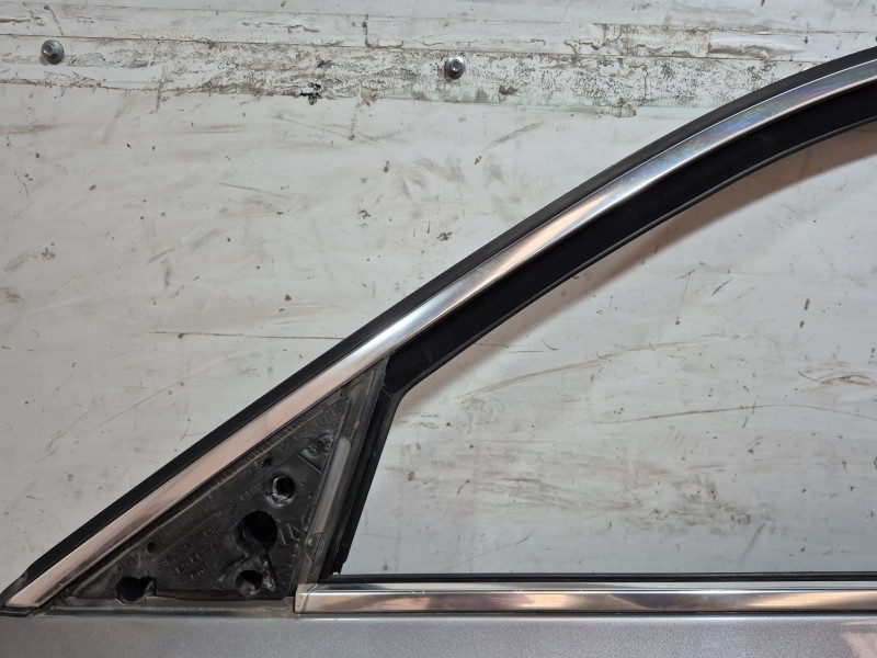 Recambio de puerta delantera izquierda para bmw 5 touring (e61) 520 d referencia OEM IAM   