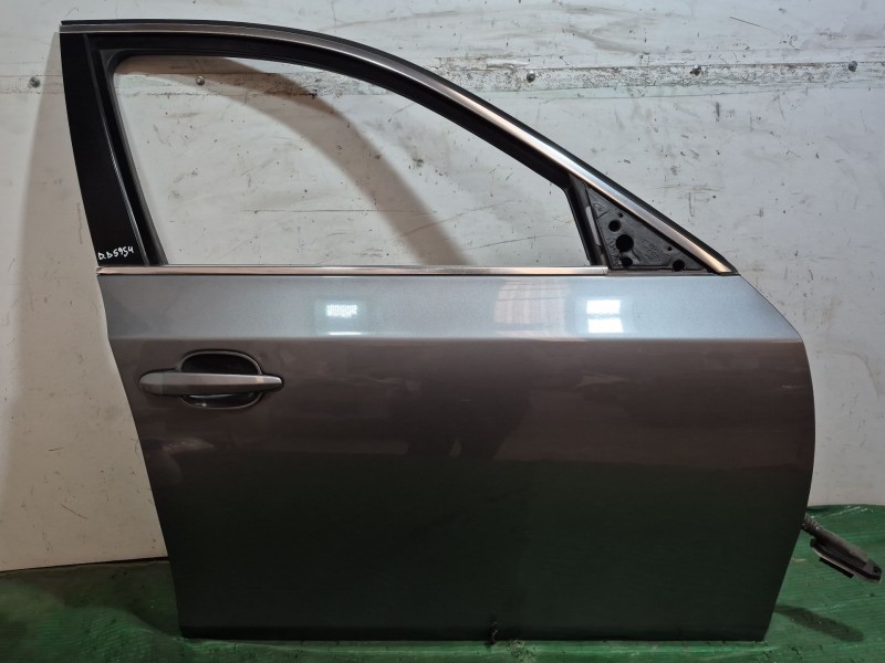 Recambio de puerta delantera derecha para bmw 5 touring (e61) 520 d referencia OEM IAM   