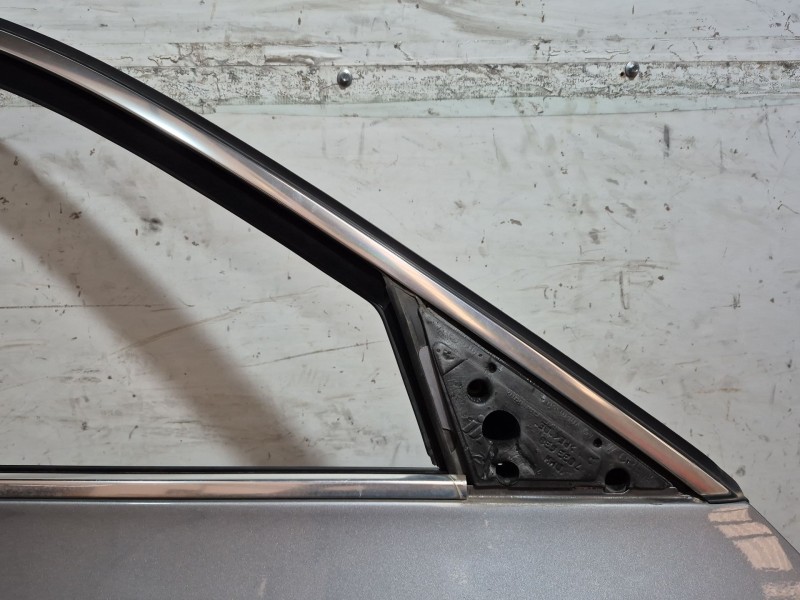 Recambio de puerta delantera derecha para bmw 5 touring (e61) 520 d referencia OEM IAM   