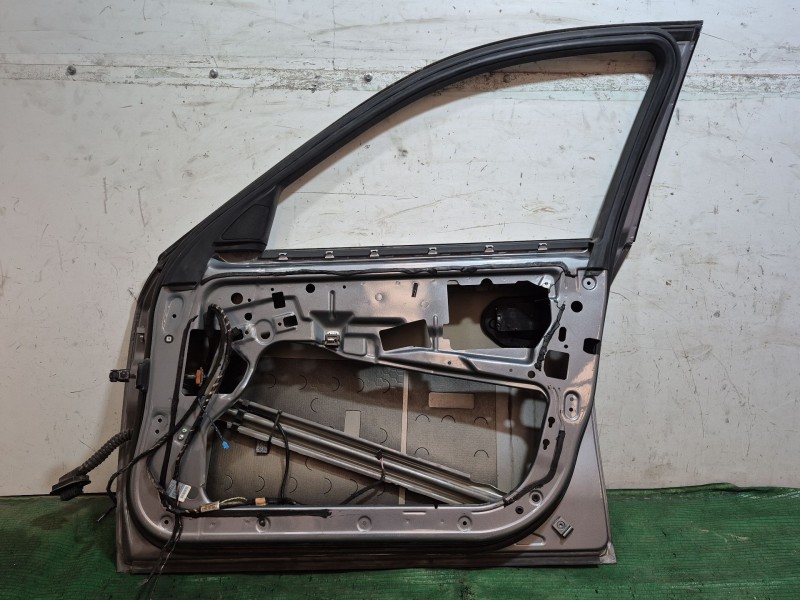Recambio de puerta delantera derecha para bmw 5 touring (e61) 520 d referencia OEM IAM   