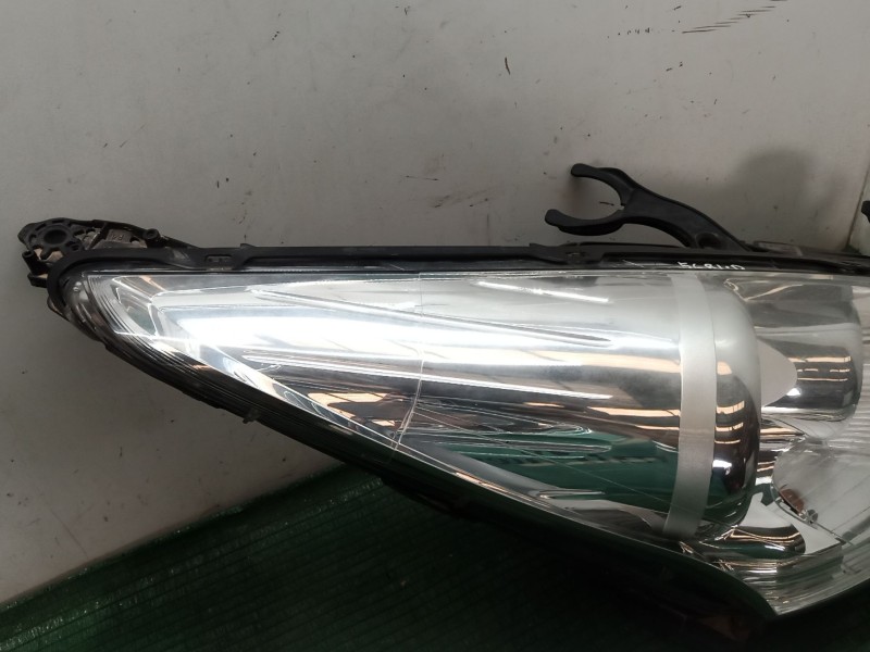 Recambio de faro derecho para peugeot 5008 (0u_, 0e_) 1.6 hdi referencia OEM IAM 9682519080 9682519080 9682519080