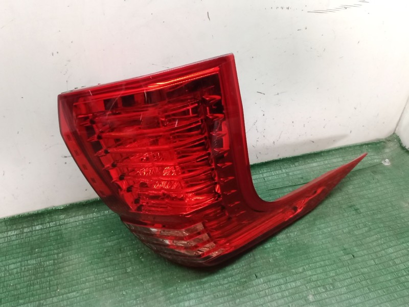 Recambio de piloto trasero izquierdo para peugeot 5008 (0u_, 0e_) 1.6 hdi referencia OEM IAM   