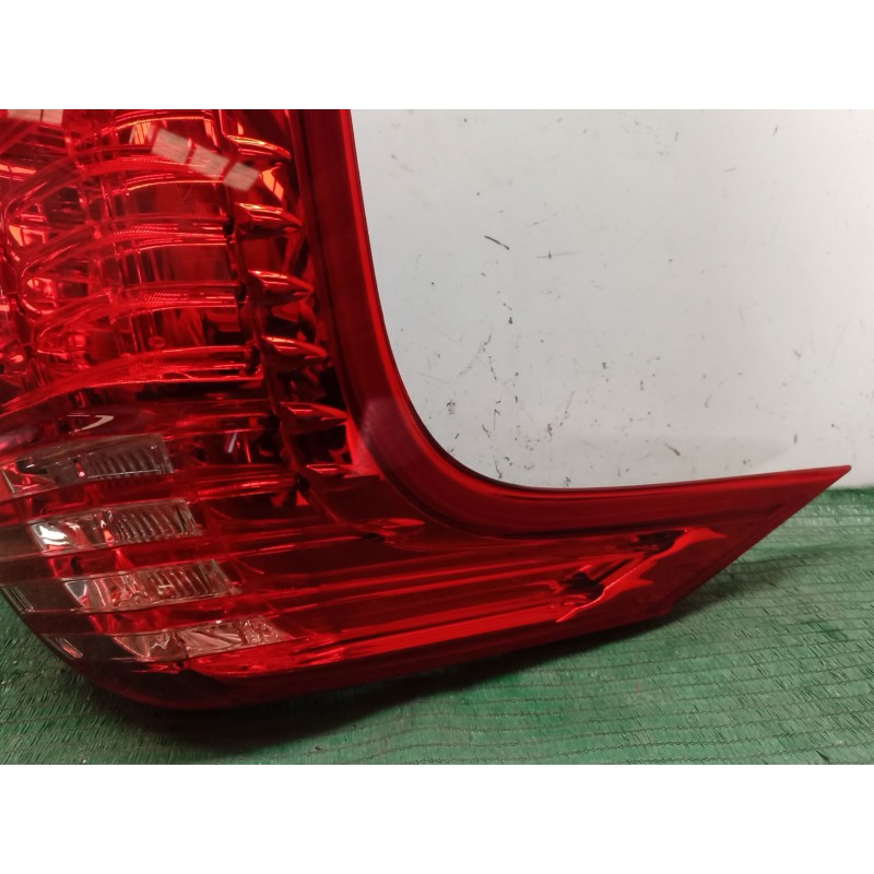 Recambio de piloto trasero izquierdo para peugeot 5008 (0u_, 0e_) 1.6 hdi referencia OEM IAM   