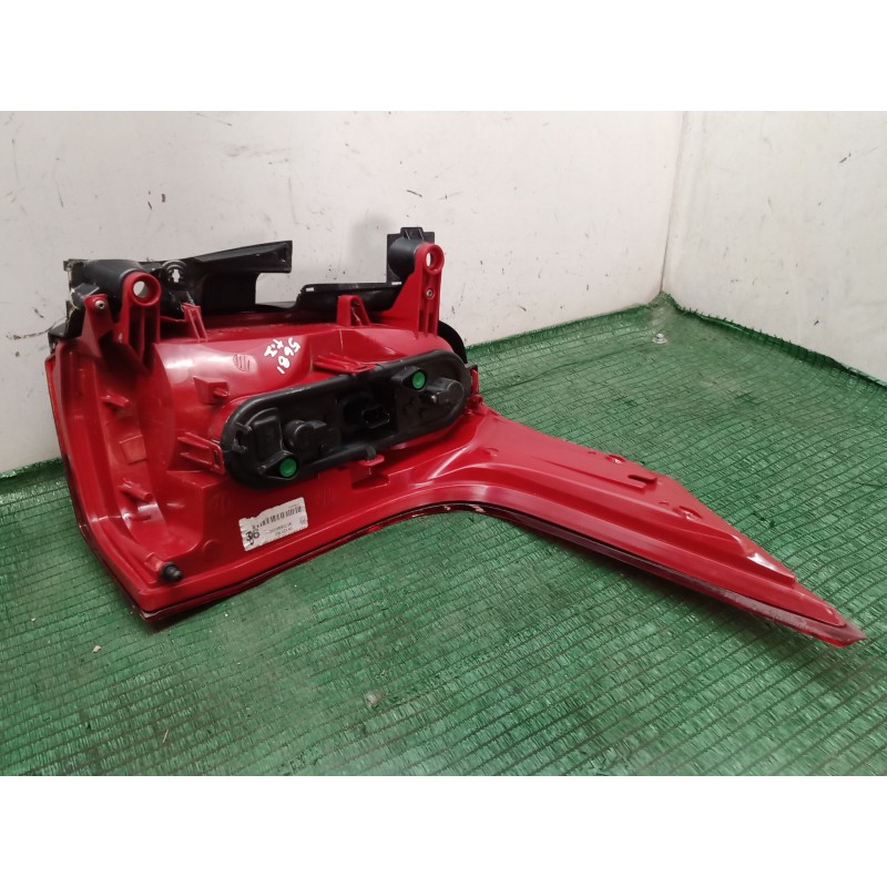 Recambio de piloto trasero izquierdo para peugeot 5008 (0u_, 0e_) 1.6 hdi referencia OEM IAM   