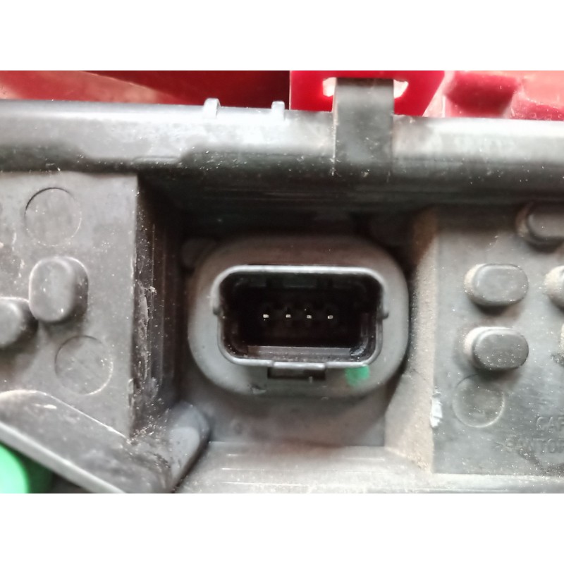 Recambio de piloto trasero izquierdo para peugeot 5008 (0u_, 0e_) 1.6 hdi referencia OEM IAM   