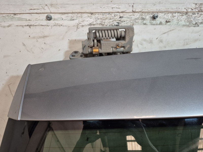 Recambio de porton trasero para bmw 5 touring (e61) 520 d referencia OEM IAM   