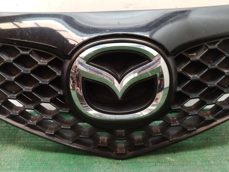 Recambio de rejilla delantera para mazda 3 (bl) 1.6 mzr (bl14) referencia OEM IAM   