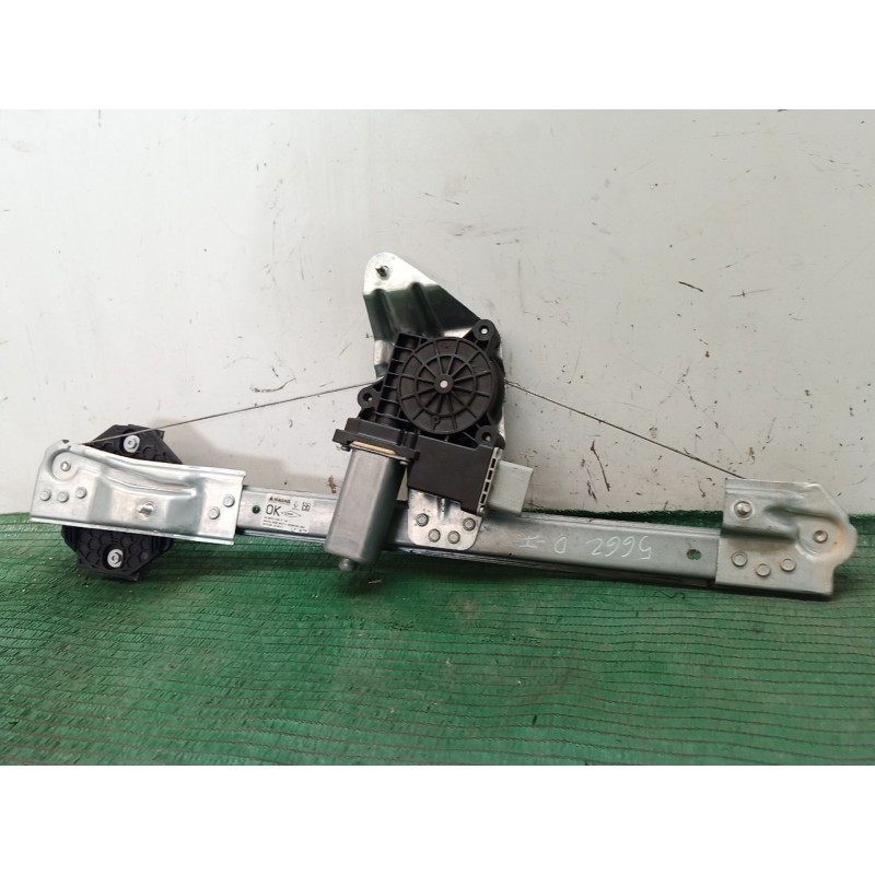 Recambio de elevalunas delantero izquierdo para dacia sandero ii tce 90 (b8m1, b8ma) referencia OEM IAM   