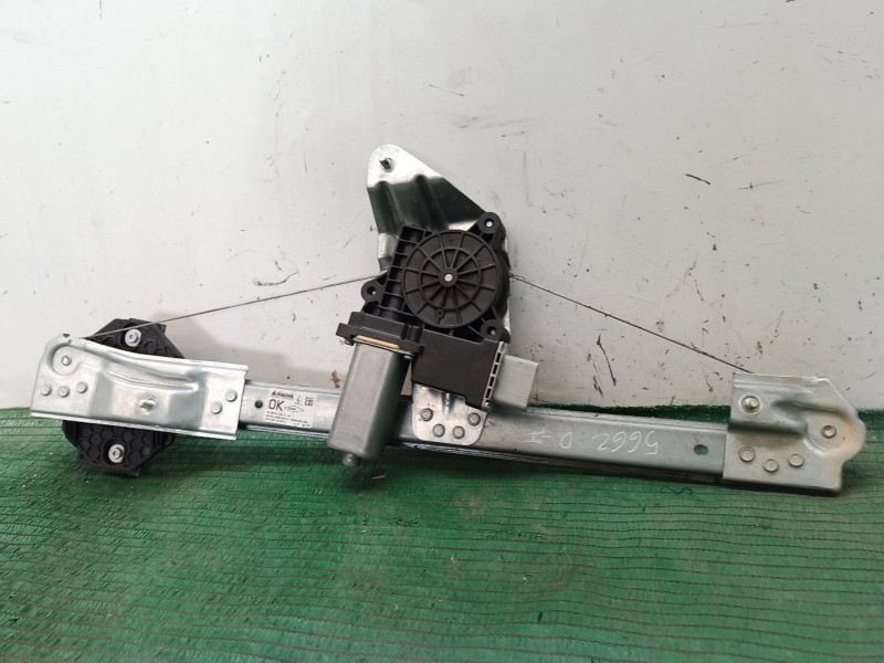 Recambio de elevalunas delantero izquierdo para dacia sandero ii tce 90 (b8m1, b8ma) referencia OEM IAM   