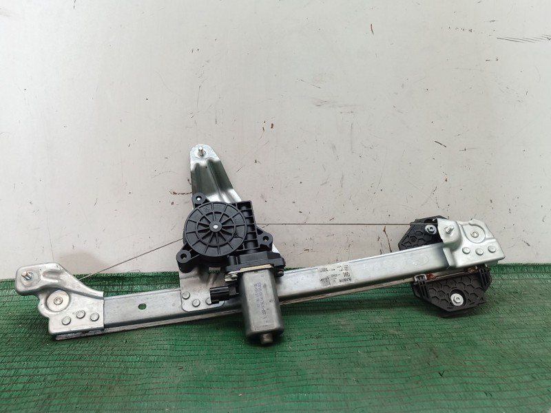 Recambio de elevalunas trasero derecho para dacia sandero ii tce 90 (b8m1, b8ma) referencia OEM IAM   