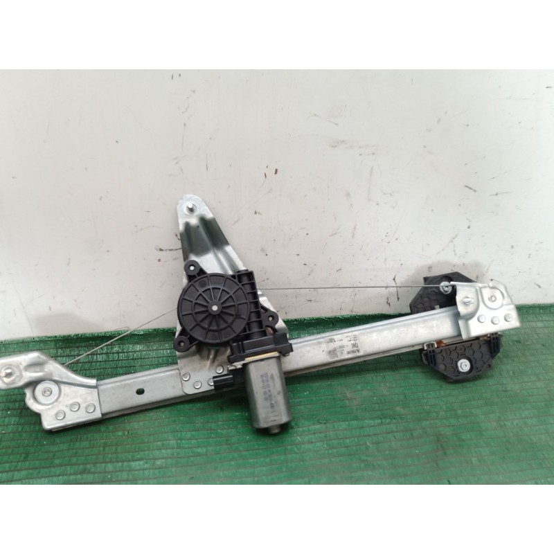 Recambio de elevalunas trasero derecho para dacia sandero ii tce 90 (b8m1, b8ma) referencia OEM IAM   