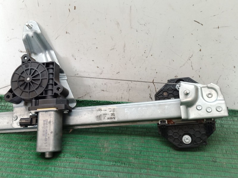 Recambio de elevalunas trasero derecho para dacia sandero ii tce 90 (b8m1, b8ma) referencia OEM IAM   