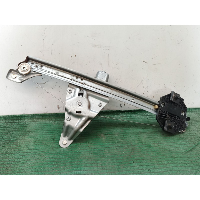 Recambio de elevalunas trasero derecho para dacia sandero ii tce 90 (b8m1, b8ma) referencia OEM IAM   