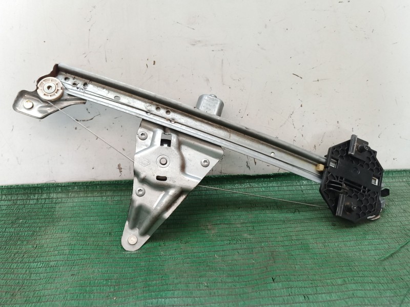 Recambio de elevalunas trasero derecho para dacia sandero ii tce 90 (b8m1, b8ma) referencia OEM IAM   