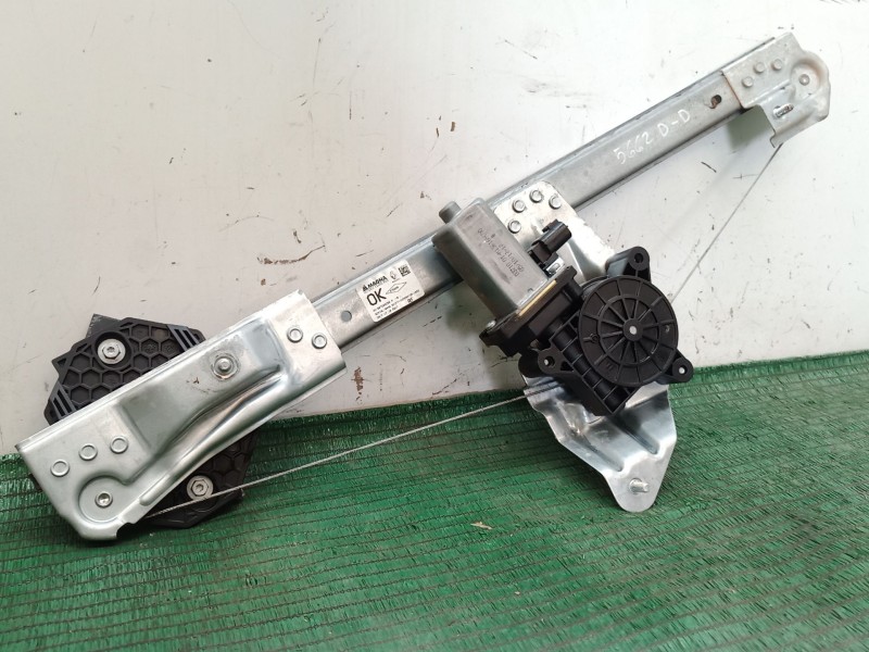 Recambio de elevalunas delantero derecho para dacia sandero ii tce 90 (b8m1, b8ma) referencia OEM IAM   