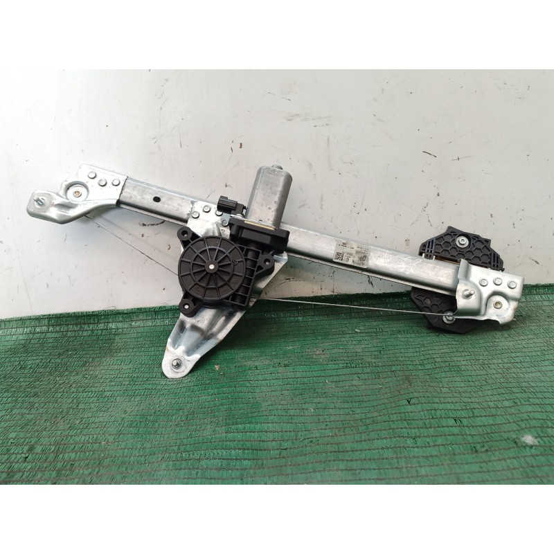 Recambio de elevalunas trasero izquierdo para dacia sandero ii tce 90 (b8m1, b8ma) referencia OEM IAM   