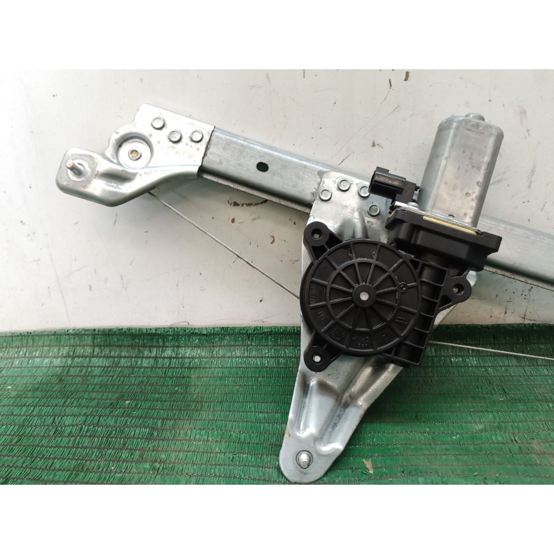 Recambio de elevalunas trasero izquierdo para dacia sandero ii tce 90 (b8m1, b8ma) referencia OEM IAM   