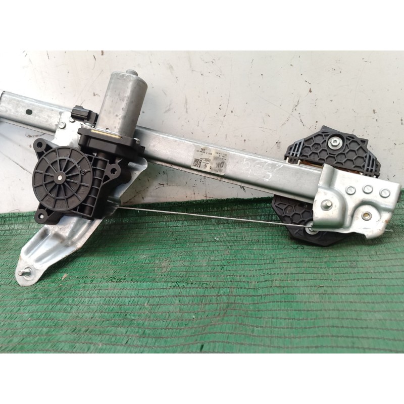 Recambio de elevalunas trasero izquierdo para dacia sandero ii tce 90 (b8m1, b8ma) referencia OEM IAM   