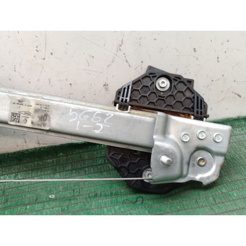 Recambio de elevalunas trasero izquierdo para dacia sandero ii tce 90 (b8m1, b8ma) referencia OEM IAM   