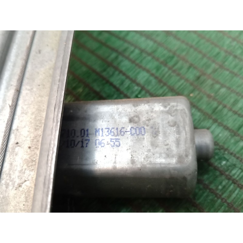 Recambio de elevalunas trasero izquierdo para dacia sandero ii tce 90 (b8m1, b8ma) referencia OEM IAM   