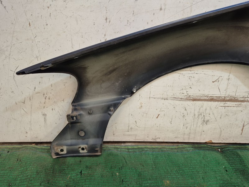 Recambio de aleta delantera derecha para volvo v70 ii (285) 2.4 t referencia OEM IAM   