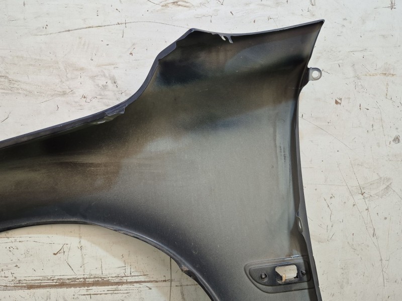 Recambio de aleta delantera derecha para volvo v70 ii (285) 2.4 t referencia OEM IAM   