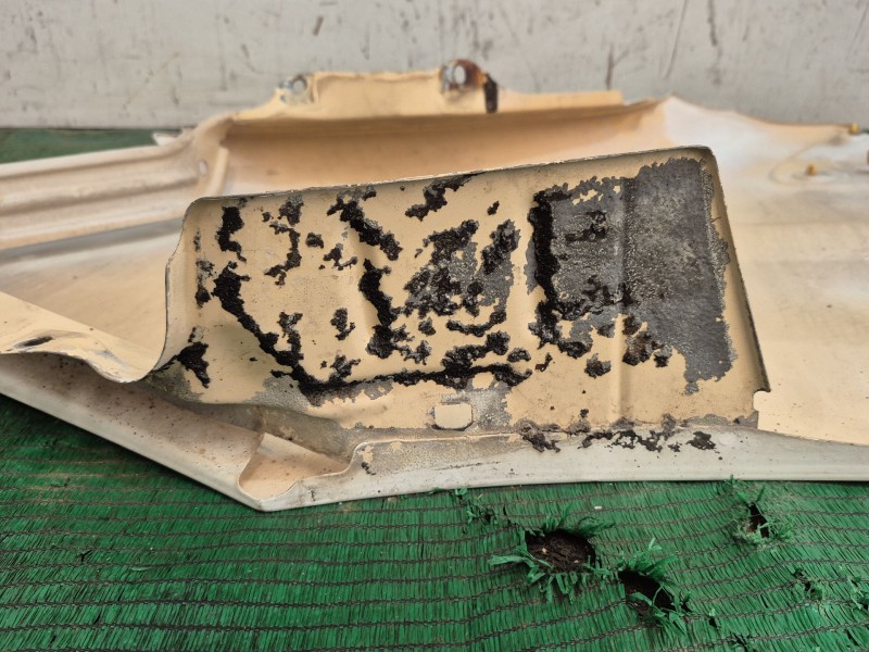 Recambio de aleta delantera derecha para iveco daily iv furgoneta 65c15 referencia OEM IAM   