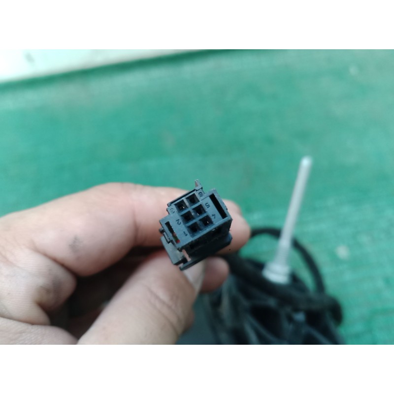 Recambio de retrovisor izquierdo para peugeot 5008 (0u_, 0e_) 1.6 hdi referencia OEM IAM   