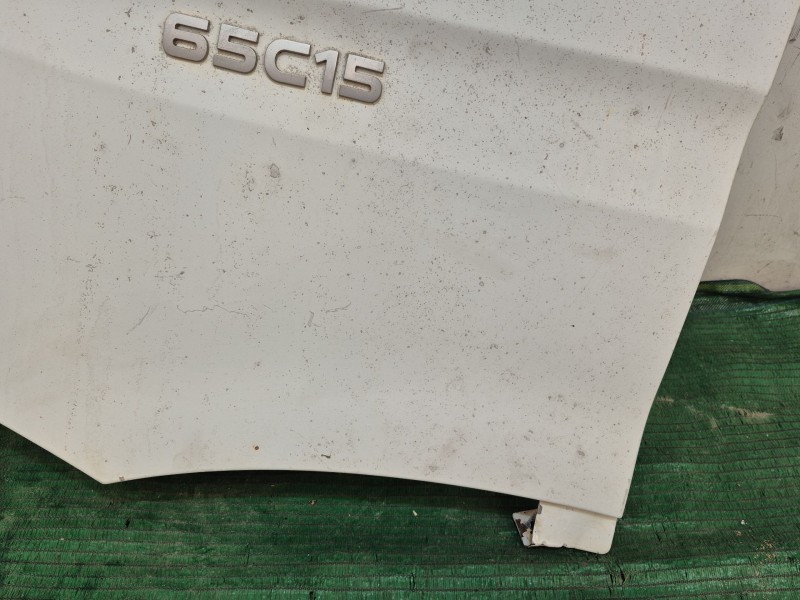 Recambio de aleta delantera izquierda para iveco daily iv furgoneta 65c15 referencia OEM IAM   