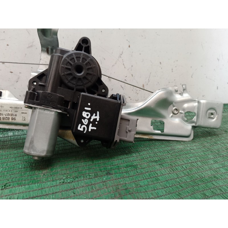 Recambio de elevalunas trasero izquierdo para peugeot 5008 (0u_, 0e_) 1.6 hdi referencia OEM IAM 9682808780 9682808780 968280878