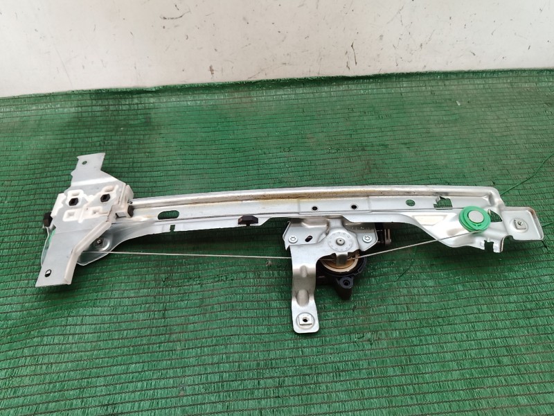 Recambio de elevalunas trasero izquierdo para peugeot 5008 (0u_, 0e_) 1.6 hdi referencia OEM IAM 9682808780 9682808780 968280878