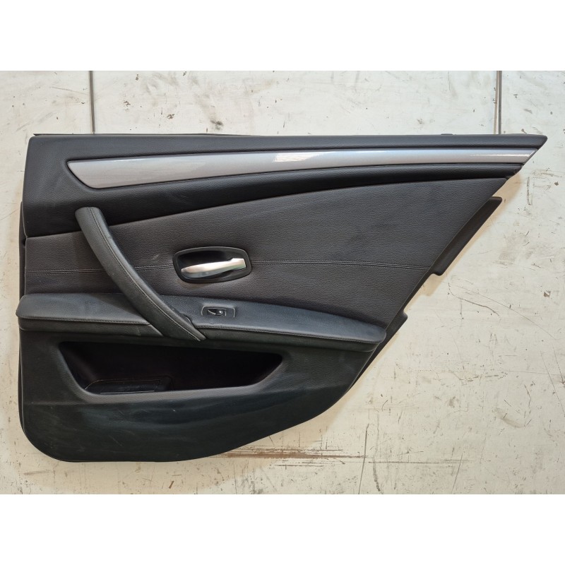 Recambio de guarnecido puerta trasera derecha para bmw 5 touring (e61) 520 d referencia OEM IAM   