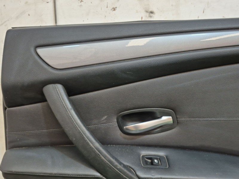 Recambio de guarnecido puerta trasera derecha para bmw 5 touring (e61) 520 d referencia OEM IAM   