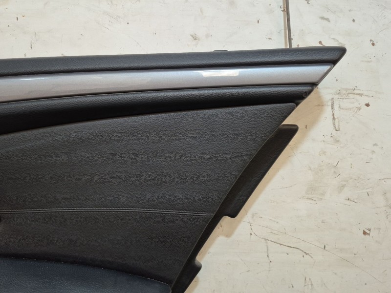 Recambio de guarnecido puerta trasera derecha para bmw 5 touring (e61) 520 d referencia OEM IAM   
