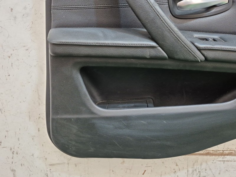Recambio de guarnecido puerta trasera derecha para bmw 5 touring (e61) 520 d referencia OEM IAM   