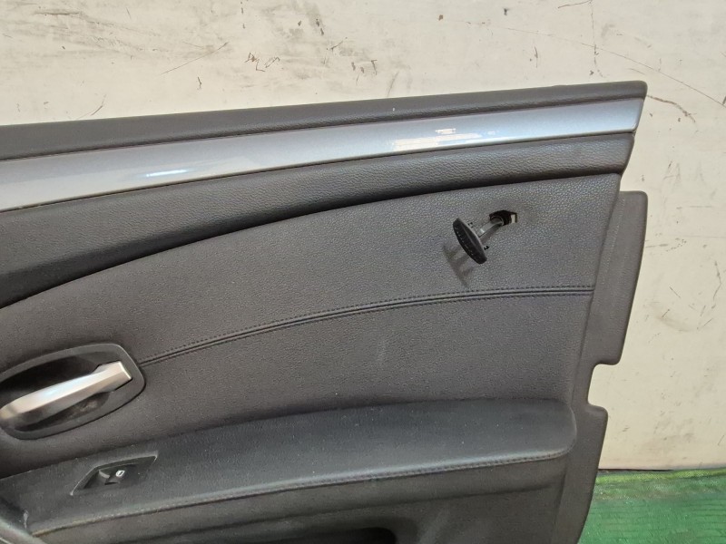 Recambio de guarnecido puerta delantera derecha para bmw 5 touring (e61) 520 d referencia OEM IAM   
