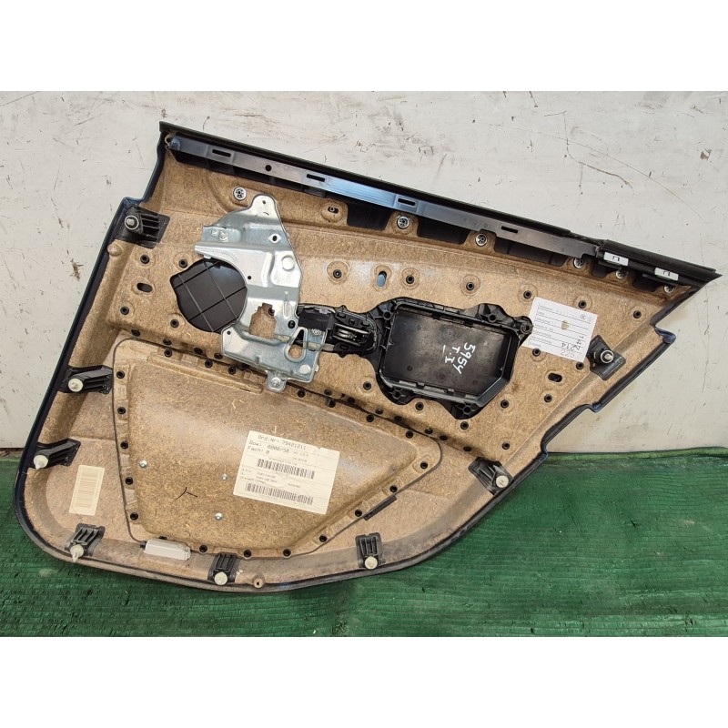 Recambio de guarnecido puerta trasera izquierda para bmw 5 touring (e61) 520 d referencia OEM IAM   